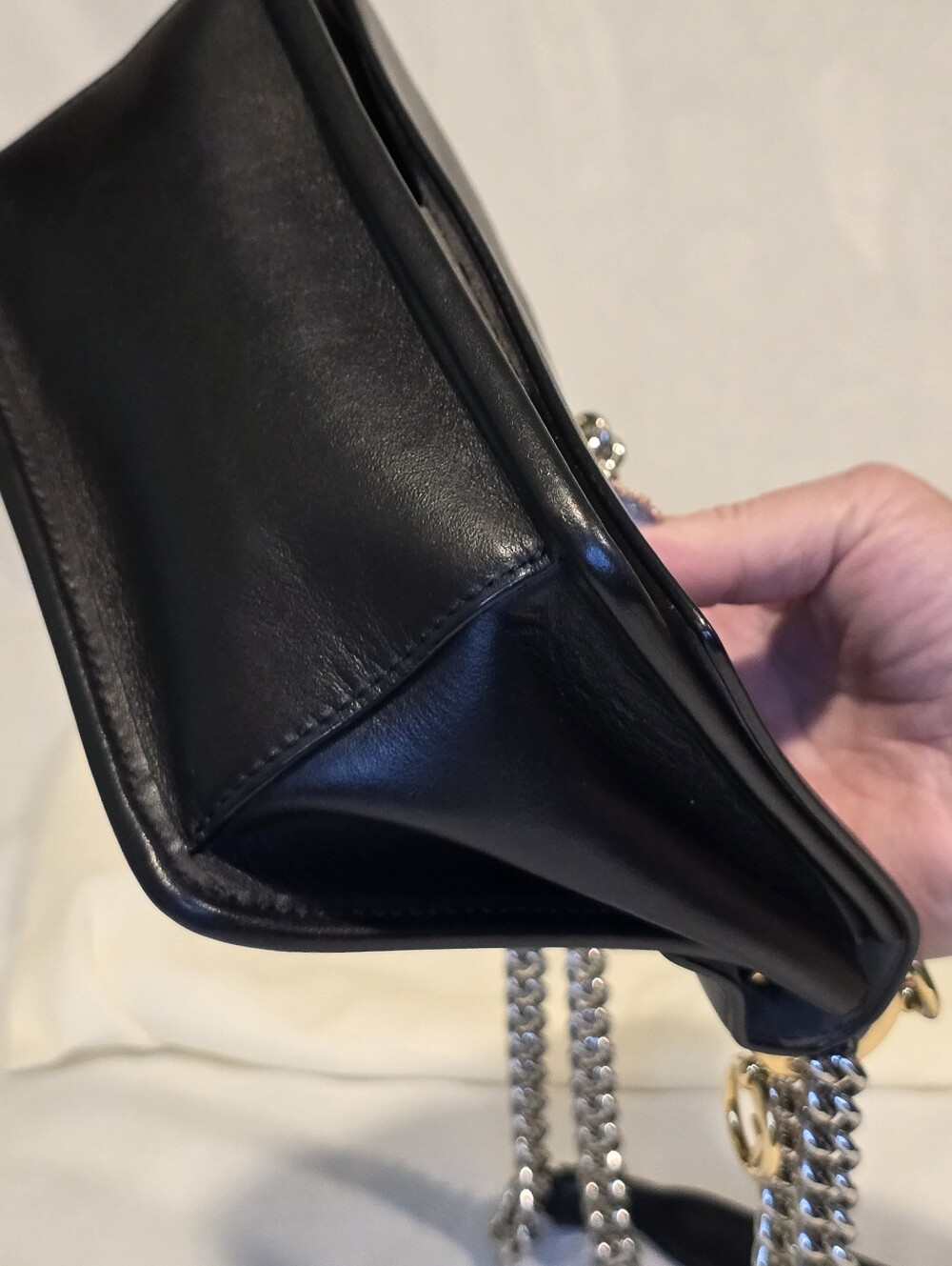 ❌ sold❌ Fendi Kahn Black Leather Silver and Gold Hardware Euc - Picture 4 of 12